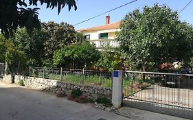 Apartmani Milka