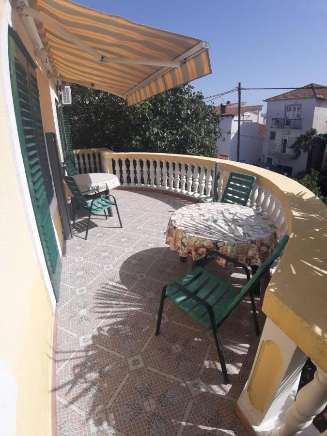 Apartmani Milka Pakoštane Kültér fotó